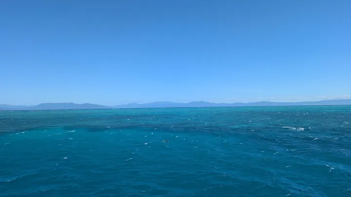 The blue sea and sky at the Great Barrier Reef