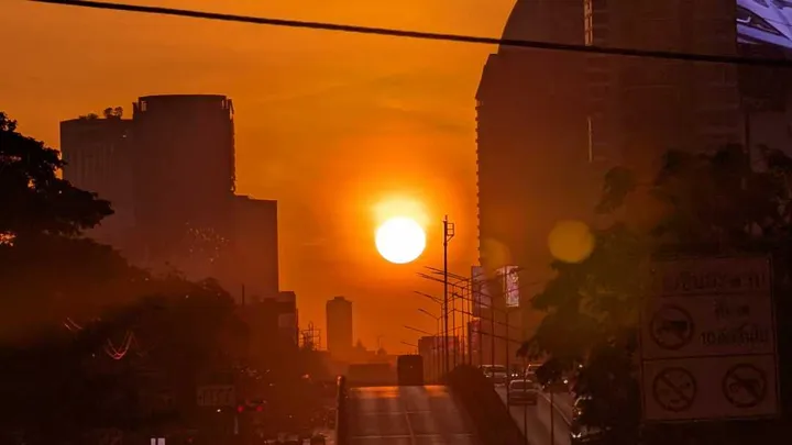 Sunrise over traffic in Bangkok