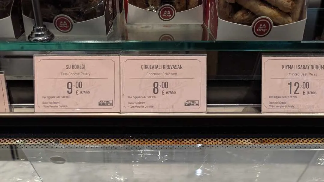 Expensive airport food
